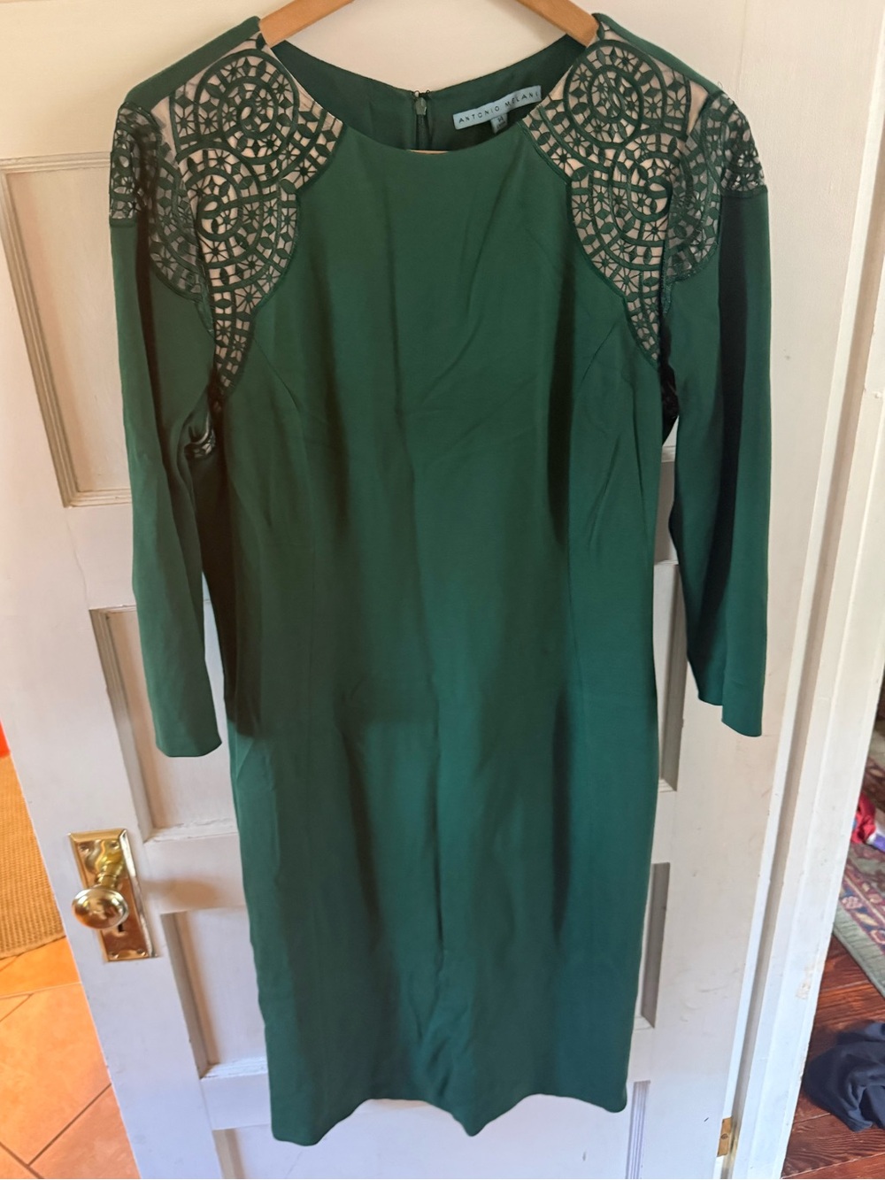 ANTONIO MELANI Emerald Green Long Sleeve Sheath Dress with Lace Shoulders
